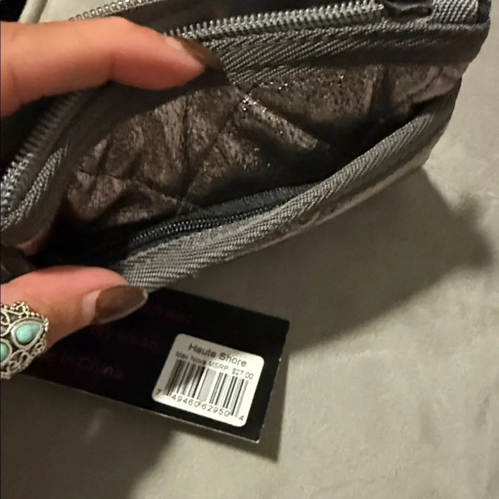 Small Key Chain Wallet - Quilted Puffer Wallet - Zipper - NWT - Keyring Attached